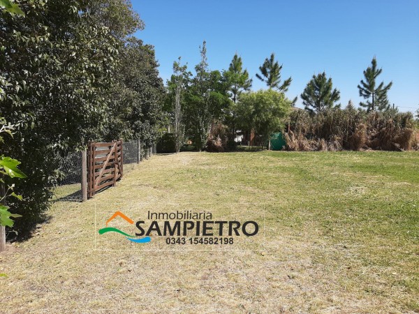 SE VENDEN en Villa Urquiza 2 terrenos contiguos aprox. 1200m2