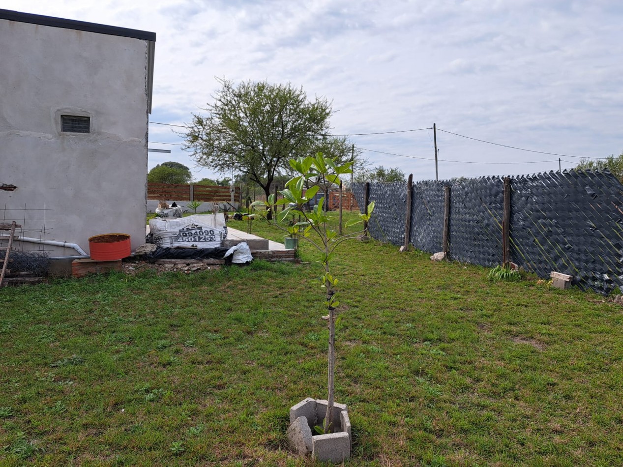 Amplio terreno con casa con estructura para ampliar, Villa Urquiza