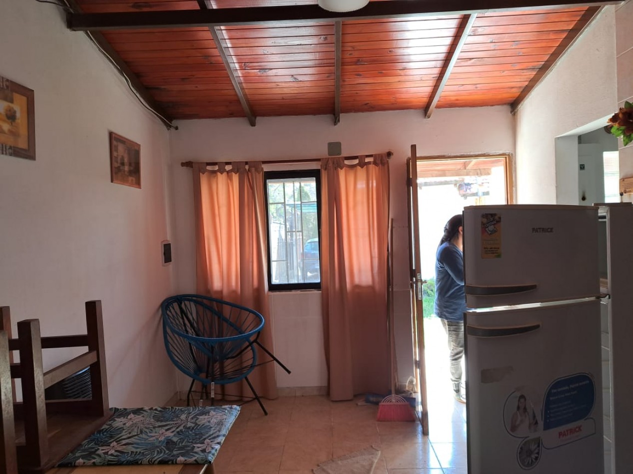 SE VENDE 2 casas en un terreno centrico, Villa Urquiza, Entre Rios