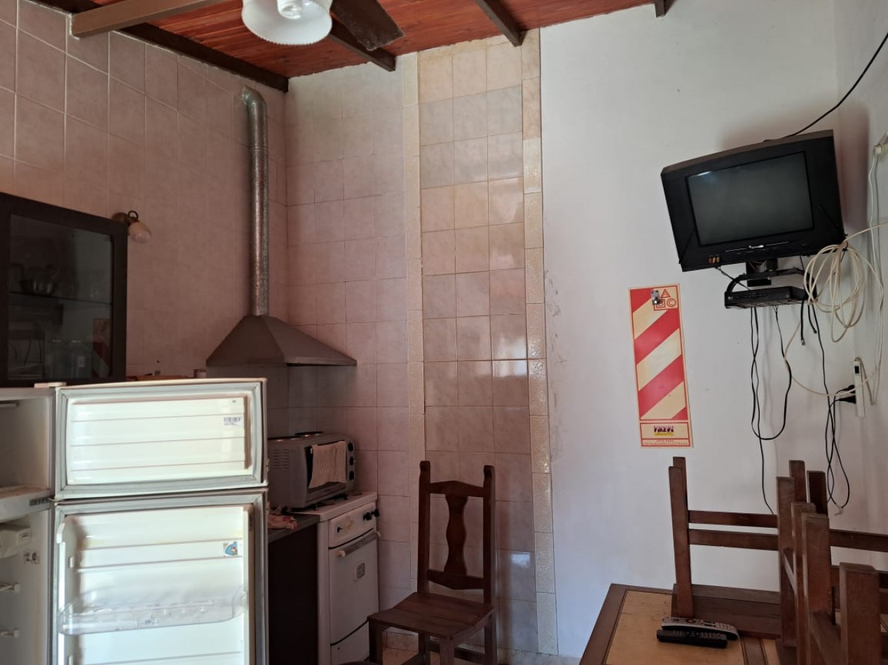 SE VENDE 2 casas en un terreno centrico, Villa Urquiza, Entre Rios