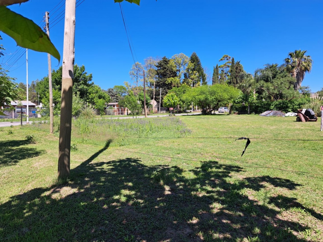 Terreno en esquina en Villa Urquiza