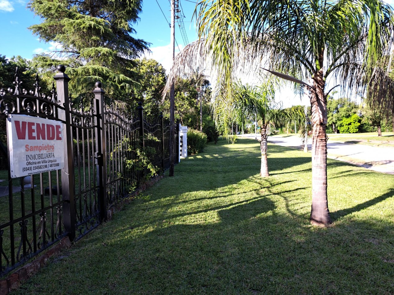 Amplia Casa con pileta y vista al rio, Villa Urquiza