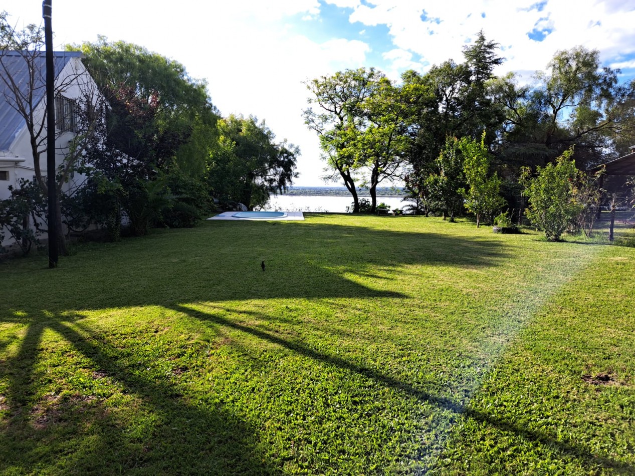 Amplia Casa con pileta y vista al rio, Villa Urquiza