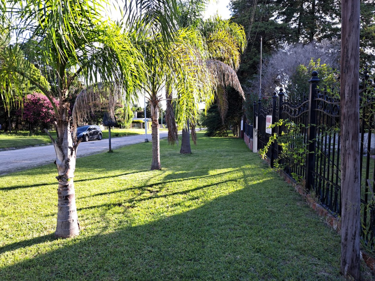 Amplia Casa con pileta y vista al rio, Villa Urquiza