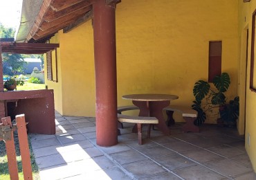 Complejo habitacional temporario de 4 unidades extraordinaria ubicación en Villa Urquiza, Entre Ríos